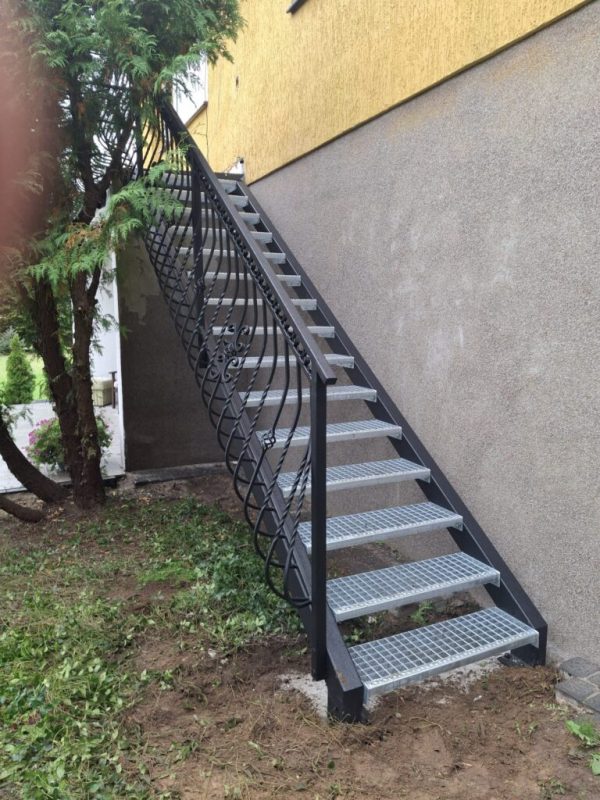 METALEN TRAPPEN 