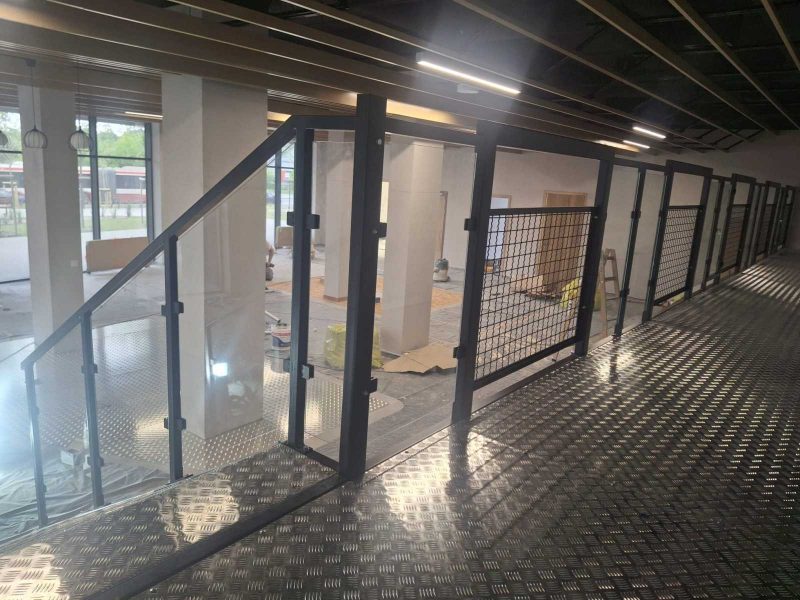 KLEINE STAALCONSTRUCTIES 