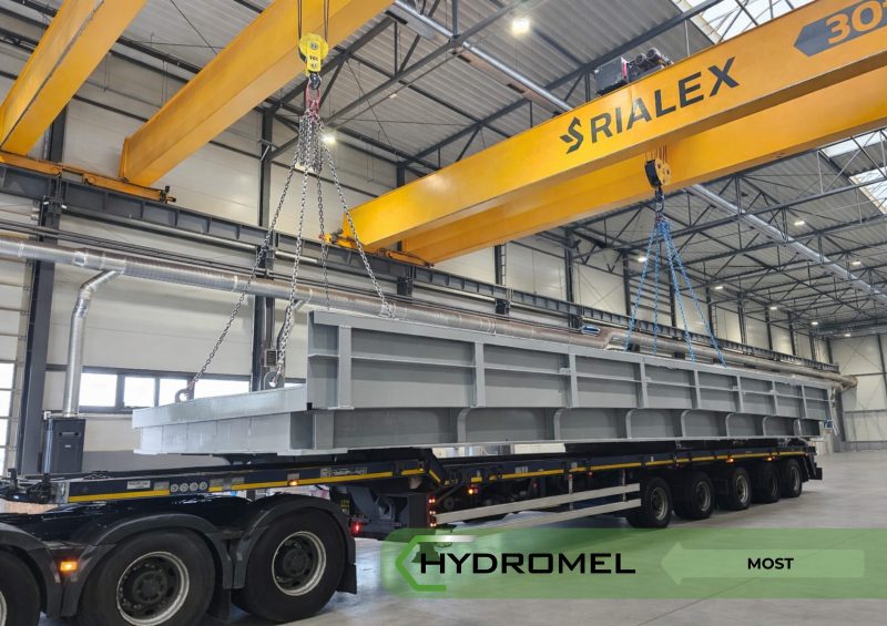 GROOTSCHALIGE STAALCONSTRUCTIES 